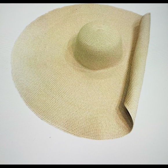 BEACH HAT LARGE STRAW WIDE BRIM  CREAM - Picture 2 of 6